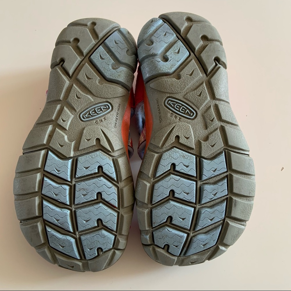 Keen Waterproof Sandals 🏖 - Picture 7 of 7